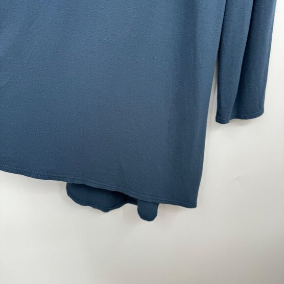 Eileen Fisher Women's Blue Shirt woman’s size Large asymmetrical hem line blue d - Picture 6 of 7